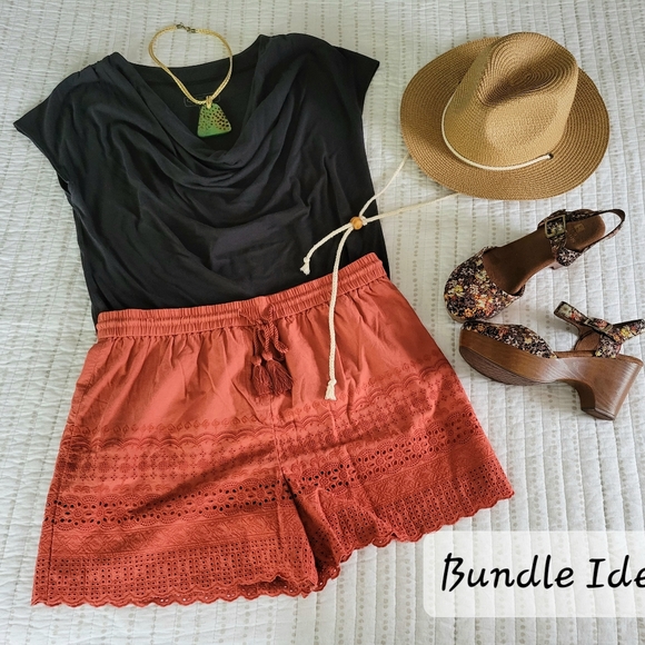 Black drape neck top - Picture 4 of 4